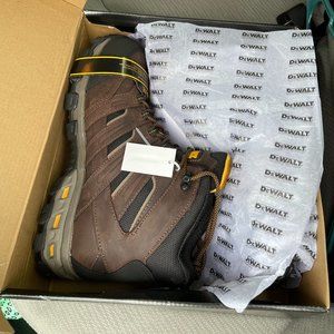 NEW IN BOX Men's Dewalt Parowan Work Boots WP/AT Brown Size 11.5